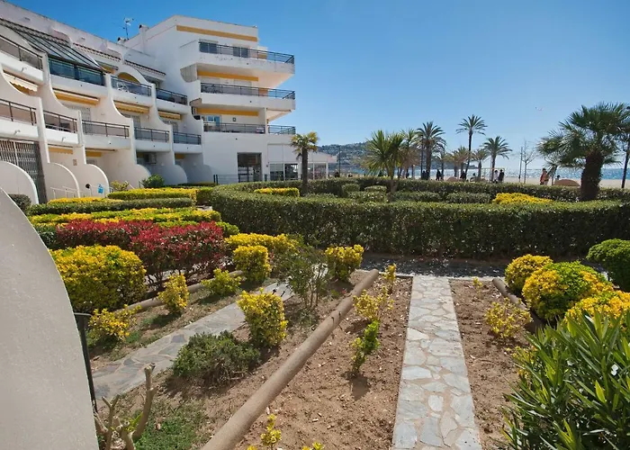 Apartamento A Pie De Playa, Climatizado Y Parking